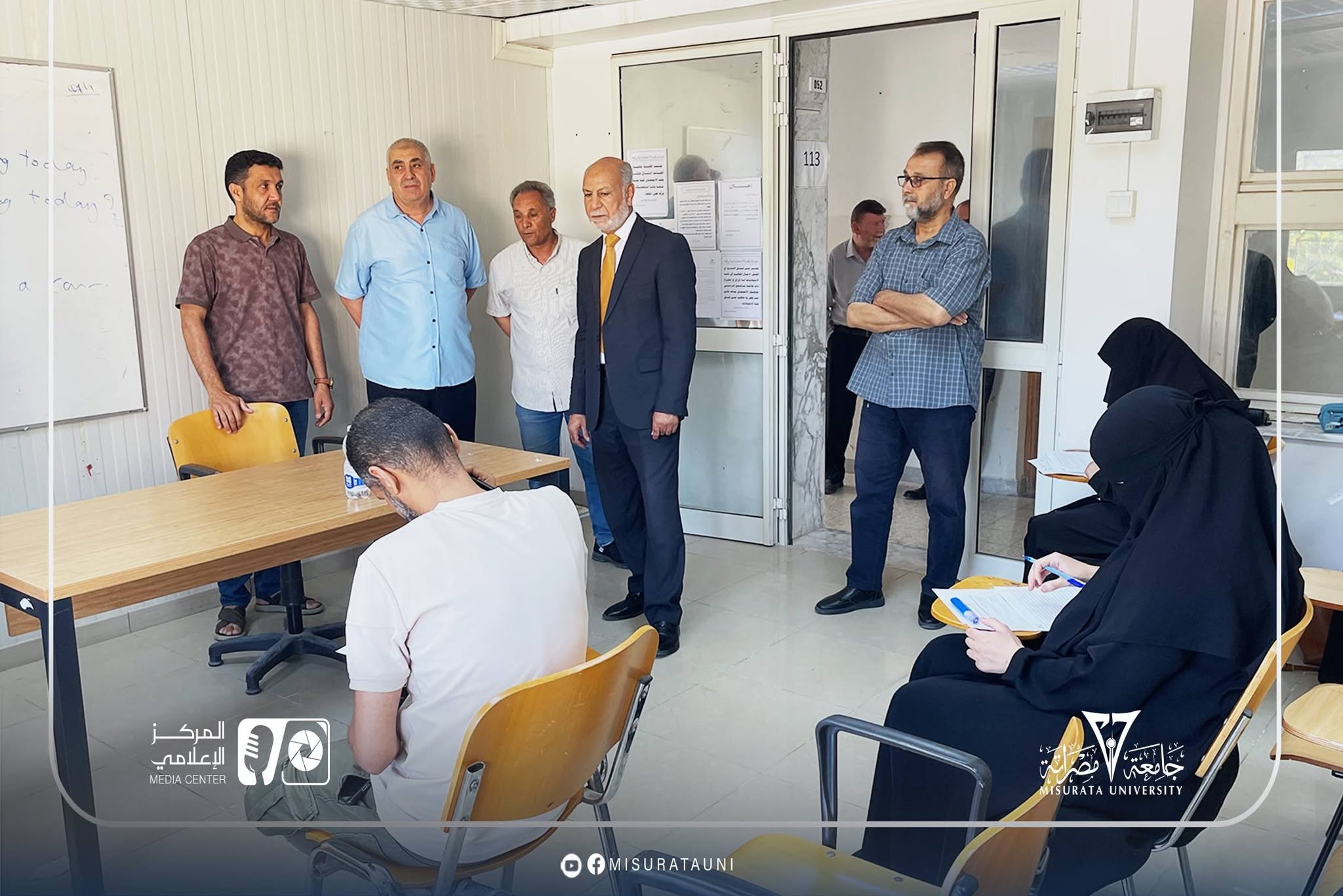 The Presidency of Misrata University is monitoring the examination process at the Faculty of Arts.
                     width=